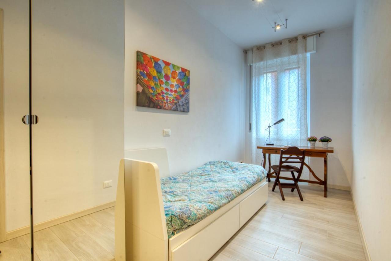 Caseospitali - Casa Janas, Elegante Trilocale Per 5 In Zona Centrale Milan Exterior photo